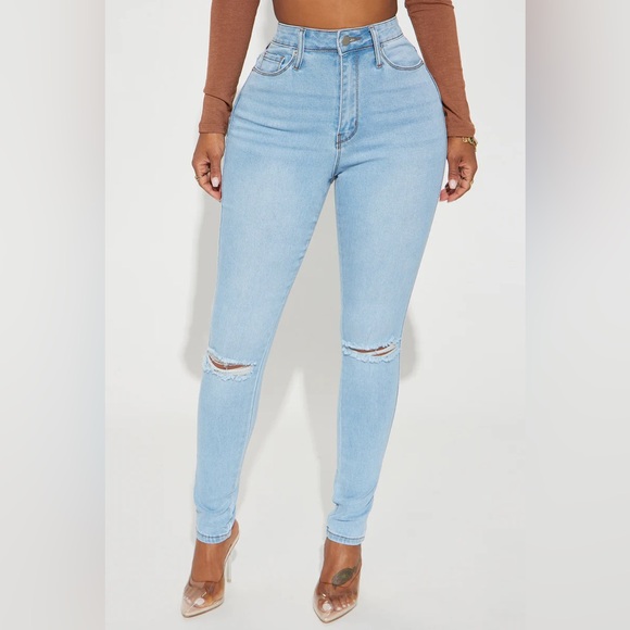 Brand new Fashion Nova stretch skinny jeans - Picture 3 of 8